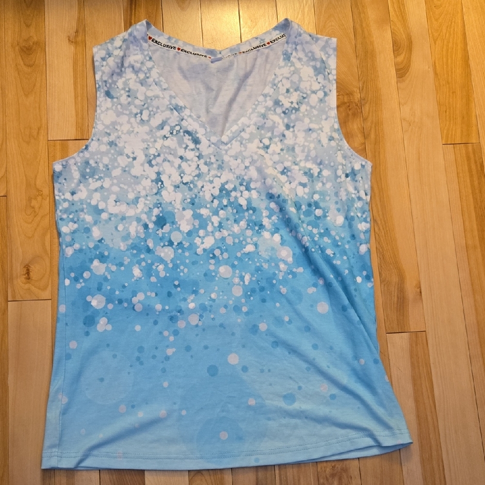 Tank Top V-Neck Blue/White/Teal Print Women's NWOT Size S